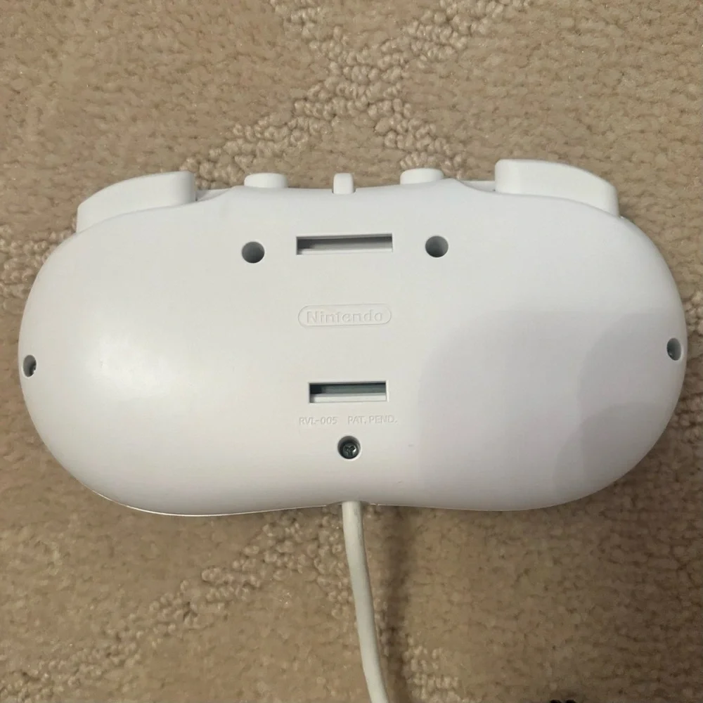 OEM Nintendo Wii Classic Controller White RVL-005 READ